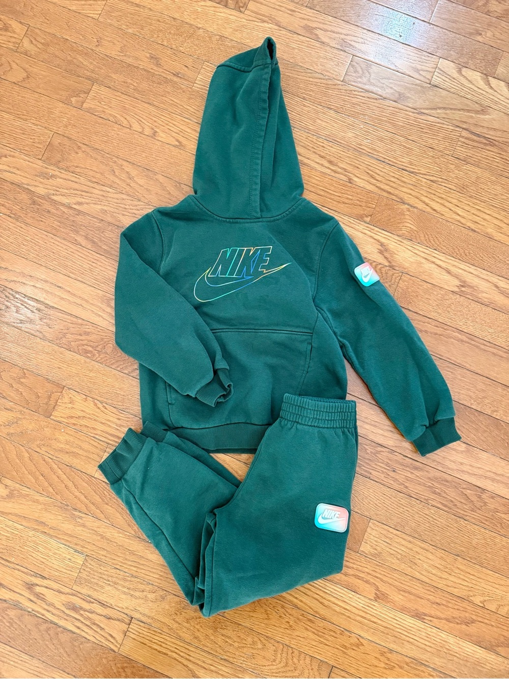 Nike Kids Green Hoodie & Jogger Set